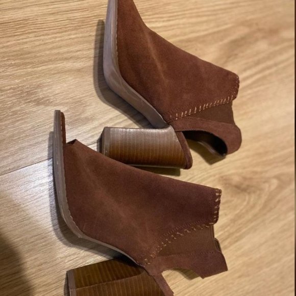 Urban Outfitters. Brown Peep Toe Ankle Boots Stacked 3.5" Heel Size8 - Picture 5 of 6